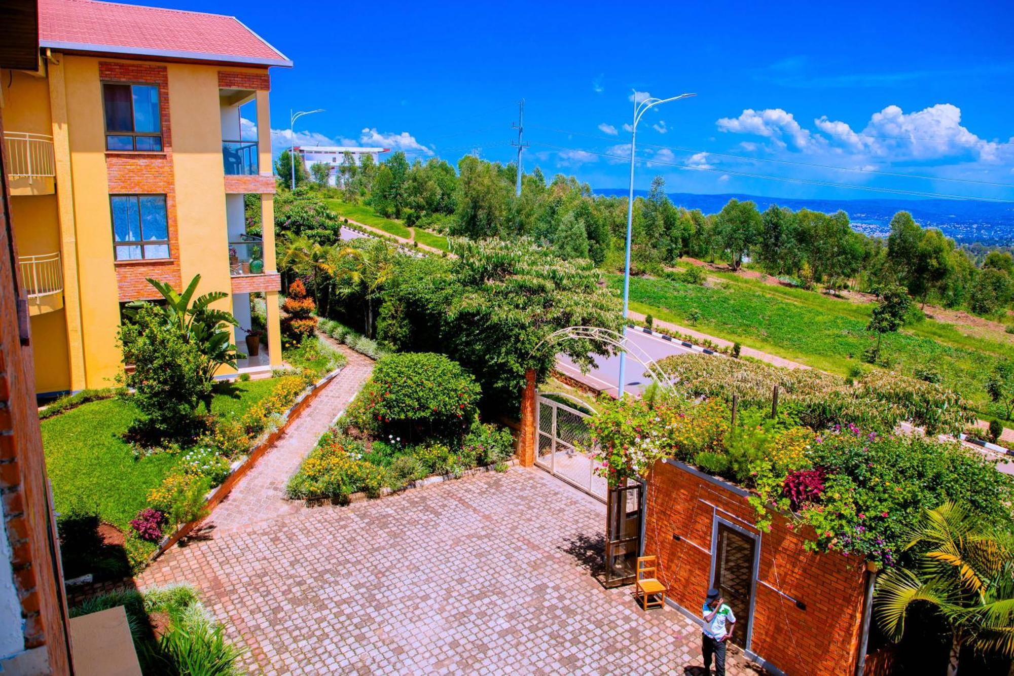 Kigali Village Suites ภายนอก รูปภาพ
