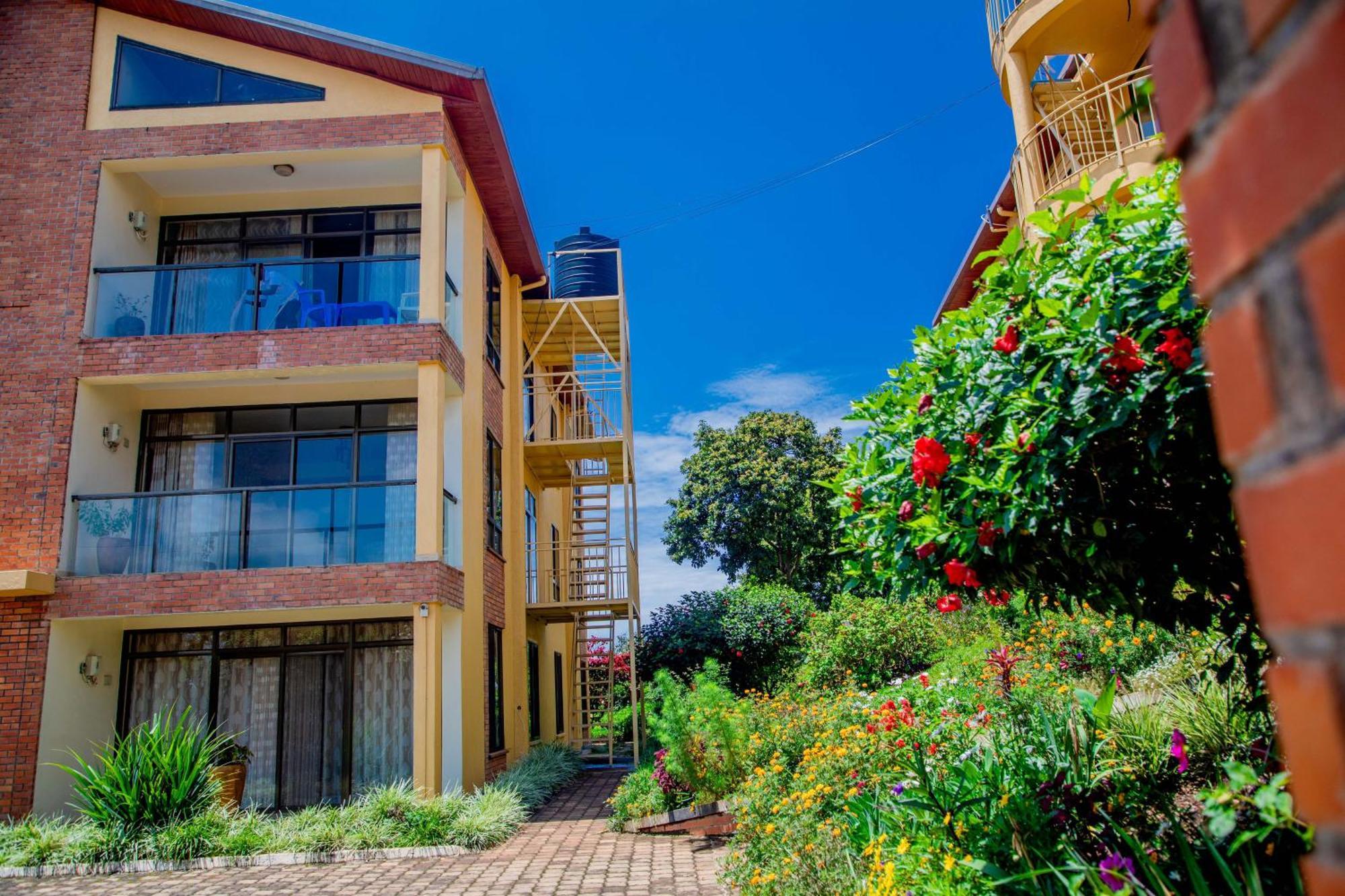 Kigali Village Suites ภายนอก รูปภาพ